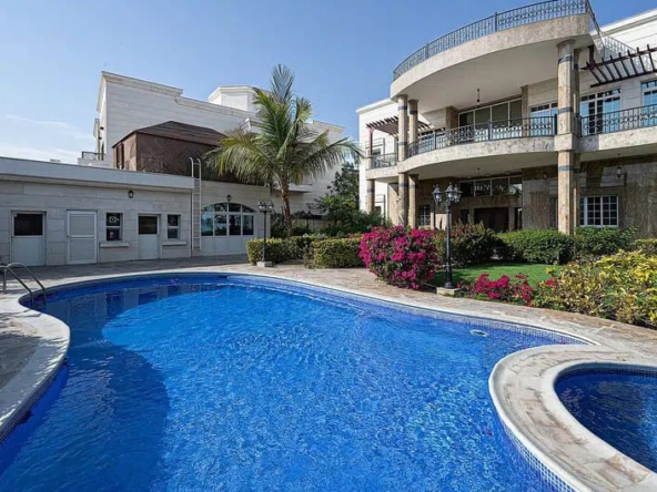 7 Bedroom Villa for sale Emirates Hills