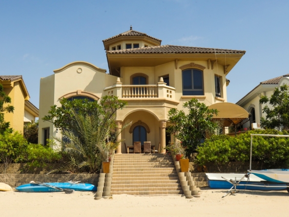 5 bedroom Villa for sale in palm Jumairah